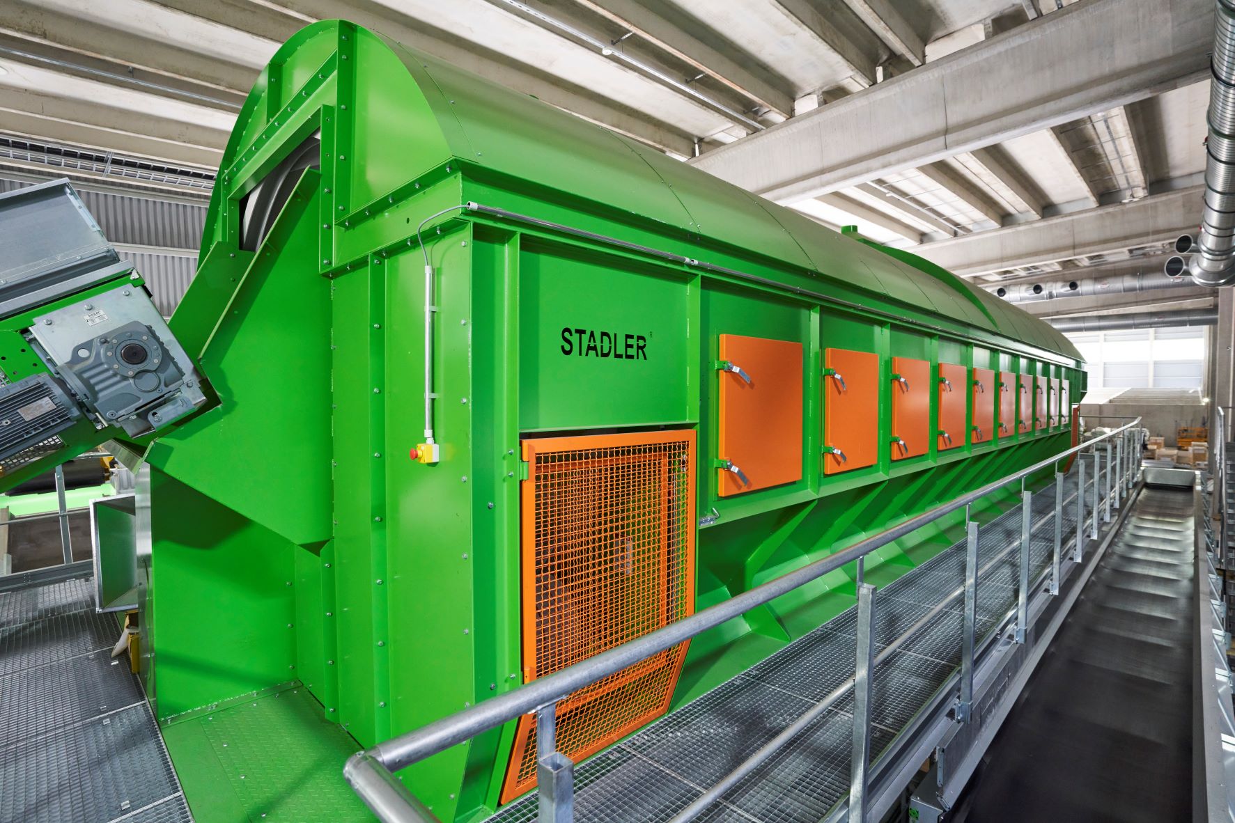 trommel-screen-from-stadler-at-the-remeo-sorting-facility